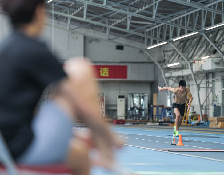 问鼎娱乐手机app安卓版带你走进娱乐新天地
